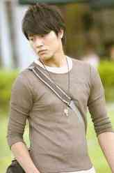 徐进业（张睿家饰演）