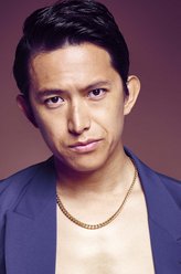 阿部力（阿部力饰演）