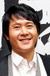 李章厚（李民雨饰演）