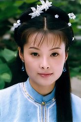 杜小月（袁莉饰演）