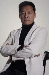 单宇东（李梦男饰演）