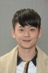 金秀玄（张振朗饰演）