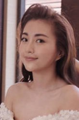 启萱（包文婧饰演）