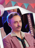 鲍里斯（安德烈·拉泽天饰演）